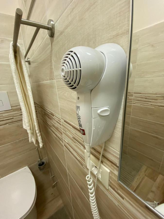 Atena Apartments B&B Gold 페스카라 외부 사진