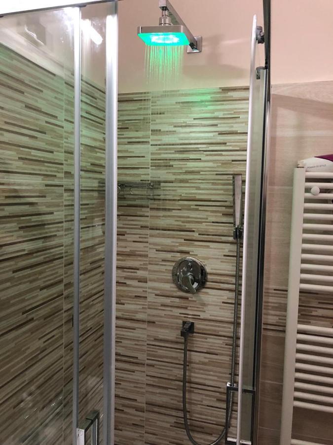 Atena Apartments B&B Gold 페스카라 외부 사진